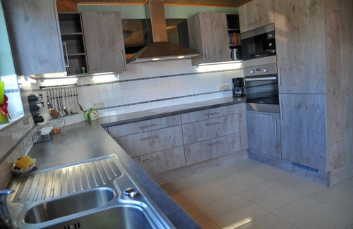 Somme-Leuze House | Holiday Home in Ardennes with Bubble Bath