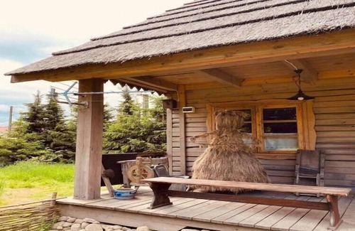 Łobez House | Holiday Home in Bełczna near Lake and Forests