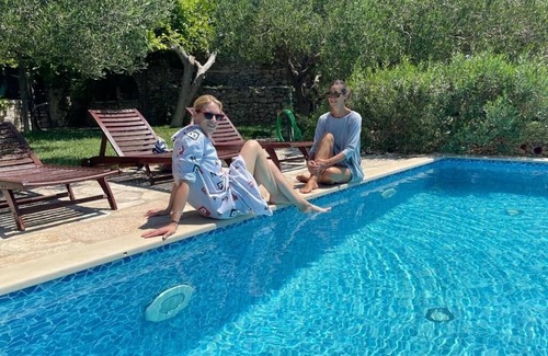 Bol House | Holiday Home in Bol with Seaview, Terrace, Air condition, WIFI (120-1)