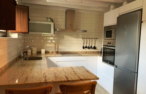 Santianes de Ola Cottage | Holiday home in Cangas de Onís