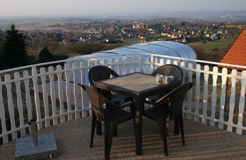 Cserszegtomaj House | Holiday home in Cserszegtomaj with a panoramic view of the spa town of Heviz, Lake Balaton and Keszthely
