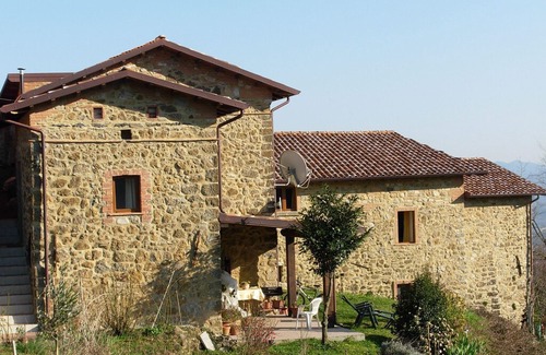 Mulazzo House | Holiday home in Canossa with Swimming Pool, Garden, Barbecue