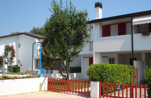 Porto Santa Margherita Villa | Holiday Home in Caorle near Beach