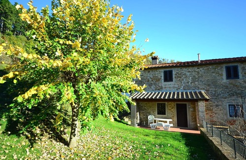 Dicomano House | Holiday home in Dicomano