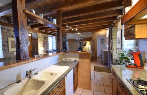 Gramat House | Holiday Home in Gramat with Private Pool