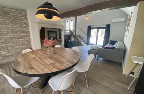 Sint-Idesbald Villa | Holiday Home in Koksijde near Ster der Zee Beach, cleaning included