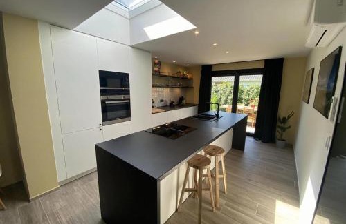 Sint-Idesbald Villa | Holiday Home in Koksijde near Ster der Zee Beach, cleaning included
