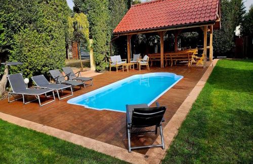 Kolczewo House | Holiday Home in Kolczewo near Baltic Beaches, cleaning included
