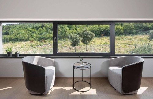 Brovinje House | Holiday Home in Koromacno with views and wellness