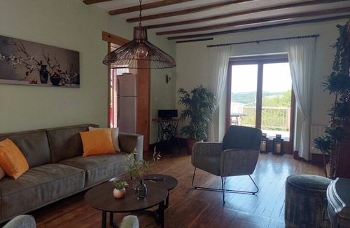 Sussac House | Holiday Home in Limoges with Saltwater Pool