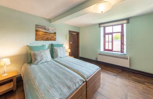 Monville House | Holiday home in Melreux-Hotton with sauna