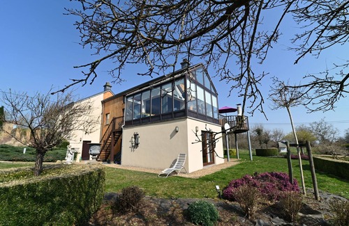 Somme-Leuze House | Holiday Home in Noiseux with BBQ Terrace