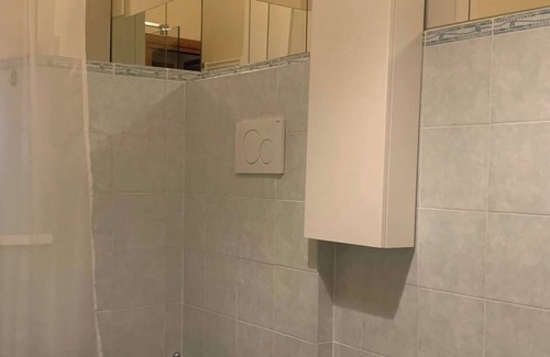 Pontedera Apartment | Holiday Home in Pontedera "Michelangelo Apartment"