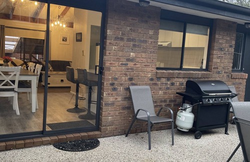 Rhyll House | Holiday home in quiet fishing village with facilities & attractions close by.