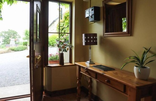 Redcross House | Holiday home in Redcross with a garden