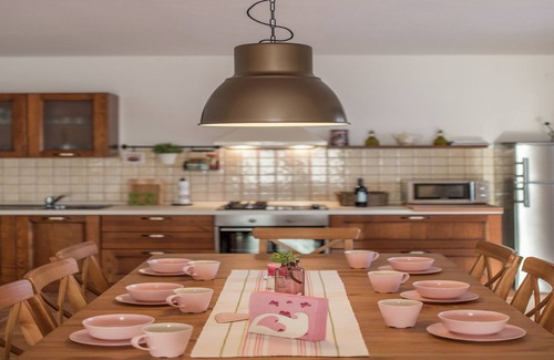 Zemunik Donji House | Holiday Home in Zemunik Donji with Pool