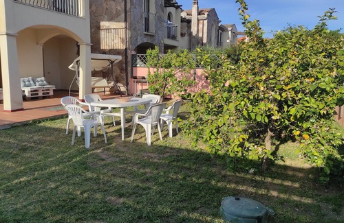 S'oru e Mari House | Holiday Home 'Caterina by Andrea' with Garden, A/C & Wi-Fi