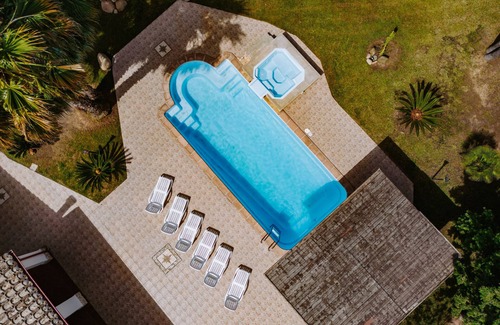 Quartu Sant'Elena House | Holiday Home 'Villa Hollywood Con Piscina' with Private Pool, Private Terrace and Wi-Fi