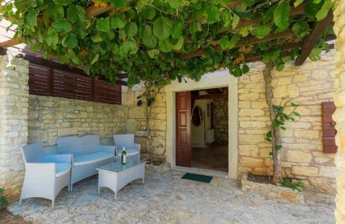 Muzini House | Holiday Home Jadranka by Interhome
