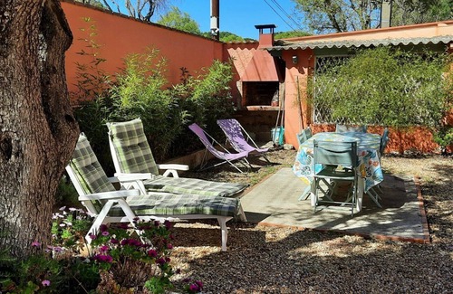 Sorede House | Holiday Home 'Jonquille' with Mountain View, Private Terrace and Wi-Fi