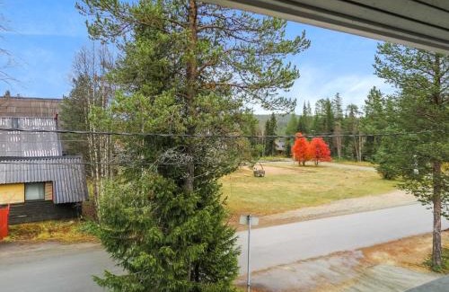 Akaslompolo House | Holiday Home Kanerva 202 by Interhome