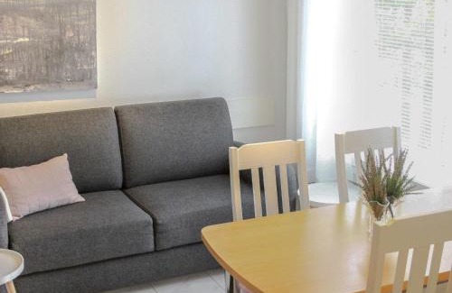 Akaslompolo House | Holiday Home Kanerva 202 by Interhome
