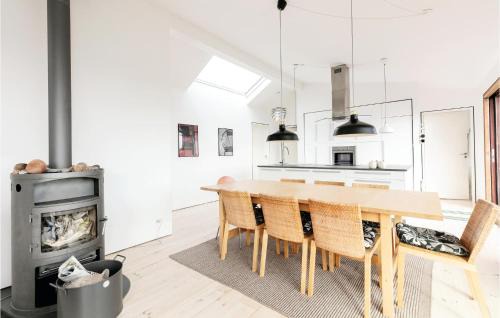 Sandkaas House | Holiday Home Klinteløkken Allinge V