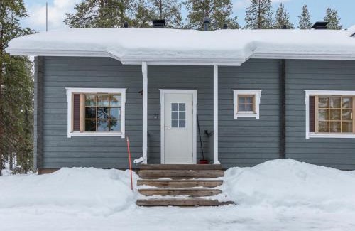 Akaslompolo House | Holiday Home Koppelonkulma 1 by Interhome