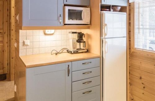 Akaslompolo House | Holiday Home Koppelonkulma 2 by Interhome