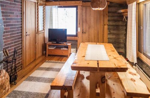 Yllasjarvi House | Holiday Home Kurtakko pekka by Interhome