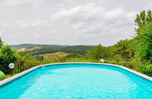 Gambassi Terme House | Holiday Home L'Antica Chiesa by Interhome