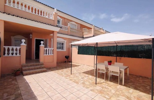 Puerto Marino House | Holiday Home 'La Casita' with Private Terrace, Balcony and Wi-Fi