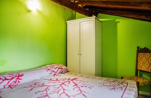 Campagnatico House | Holiday Home 'La Castellaccia' with Private Terrace and Private Garden
