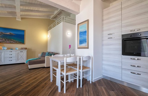 Valledoria House | Holiday Home 'La Chicca' with Sea View, Private Terrace and Private Garden