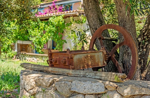 Arbus House | Holiday Home "La Quercia" with Mountain View, Terrace & Shared Garden