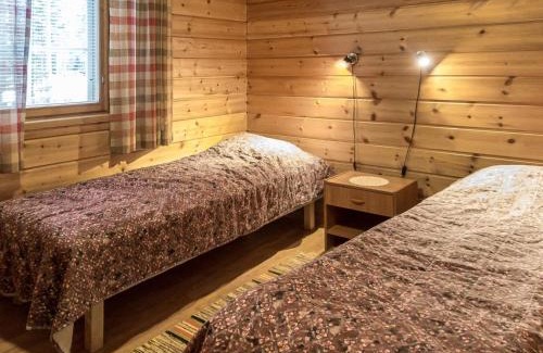Akaslompolo House | Holiday Home Lapinkulta b by Interhome