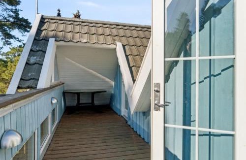 Snogebaek House | Holiday Home Laurentius - 50m from the sea by Interhome