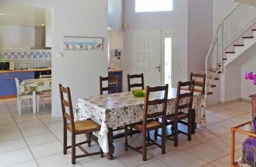Messanges House | Holiday Home Le Moïsan by Interhome