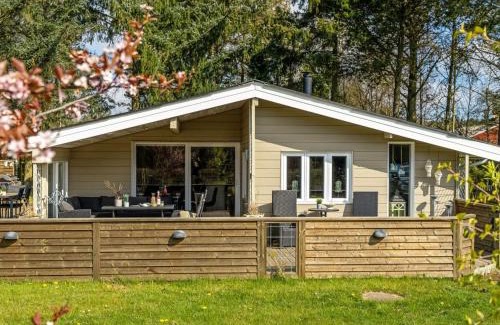 Hals House | Holiday Home Livni - from the sea by Interhome