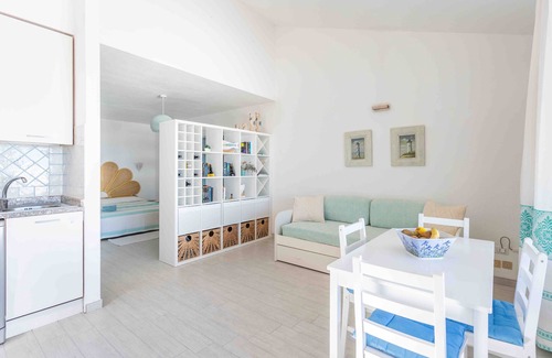 Sant'Elmo House | Holiday Home 'Love Sant'elmo' with Sea View, Wi-Fi and Air Conditioning