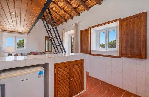 Aljezur House | Holiday Home 'Lua' with Sea View, Shared Pool and Wi-Fi