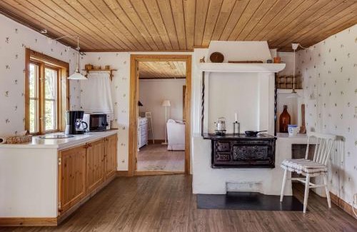 Torestorp House | Holiday Home Måbäcken by Interhome