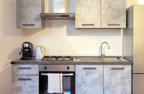 Alghero House | Holiday Home 'Marina' with Mountain View, Shared Terrace and Wi-Fi