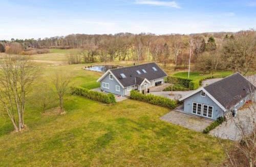 Fjellerup House | Holiday Home Marrit - 500m from the sea by Interhome