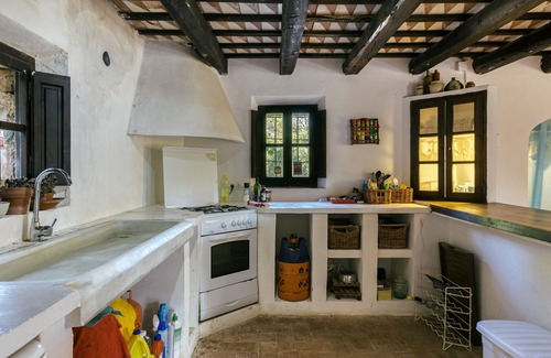 Calonge House | Holiday Home "Masia Rustica Costa Brava" with Mountain View, Private Pool & Wi-Fi
