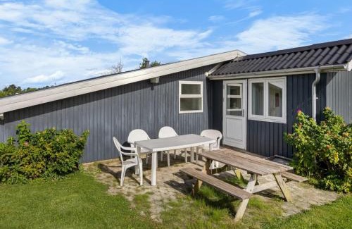 Skastrup Strand House | Holiday Home Maylin - 350m from the sea by Interhome