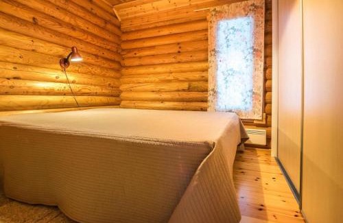 Tormanmaki House | Holiday Home Metsätähti by Interhome