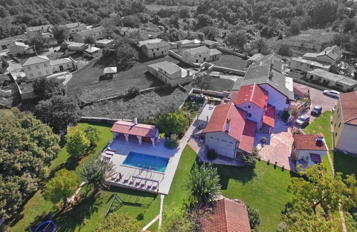 Rojnici House | Holiday home mit Pool und Klimaanlage
