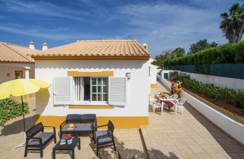 Cerro Grande House | Holiday Home Monte Novo by Interhome