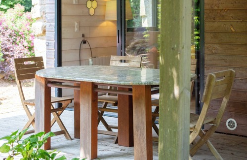 Fouesnant House | Holiday Home 'Mousterlin Cottage 4pers 200m Plage' with Private Terrace Garden and Wi-Fi